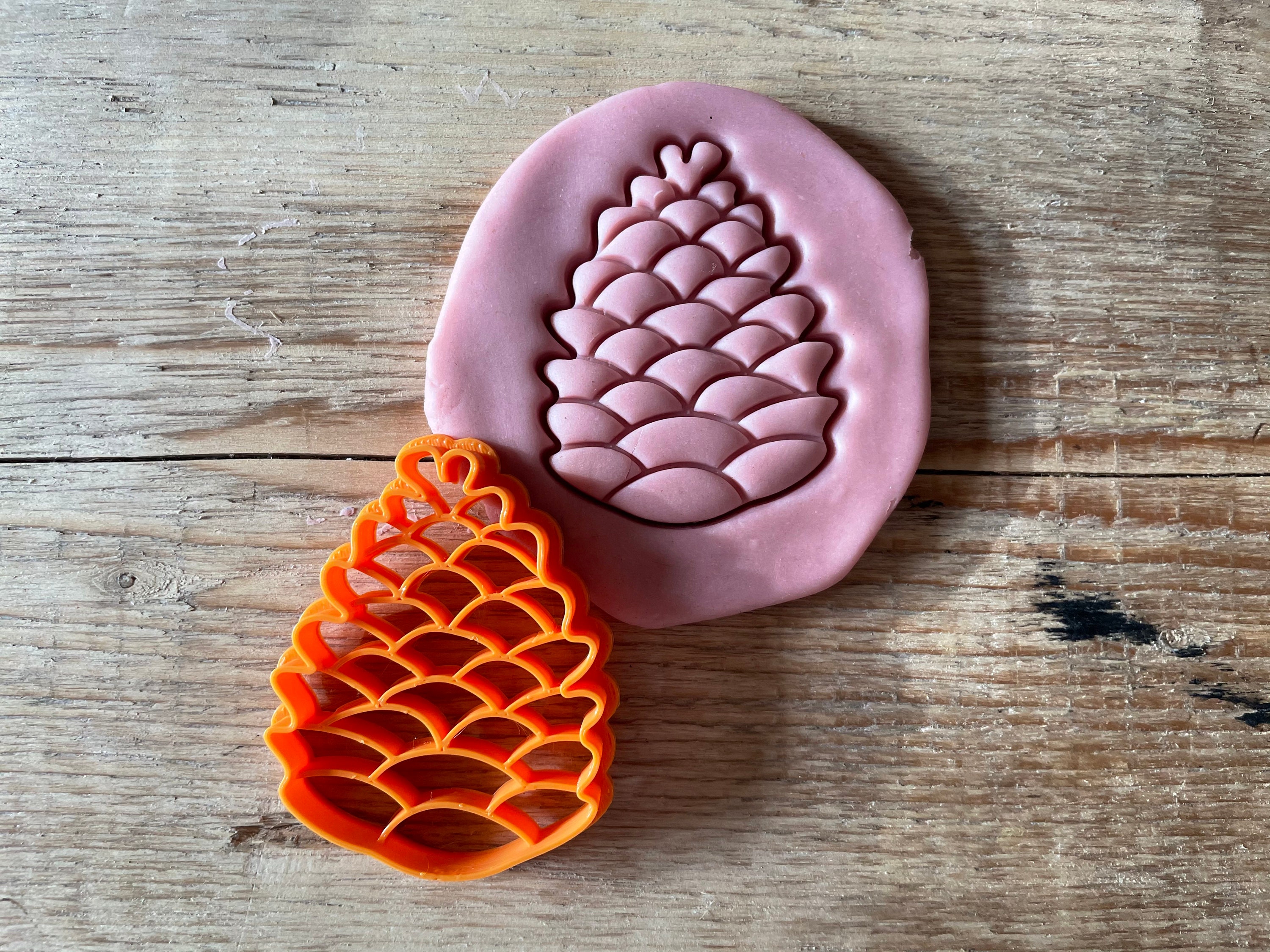 Pine cone biscuit/cookie cutter nature animal | Etsy