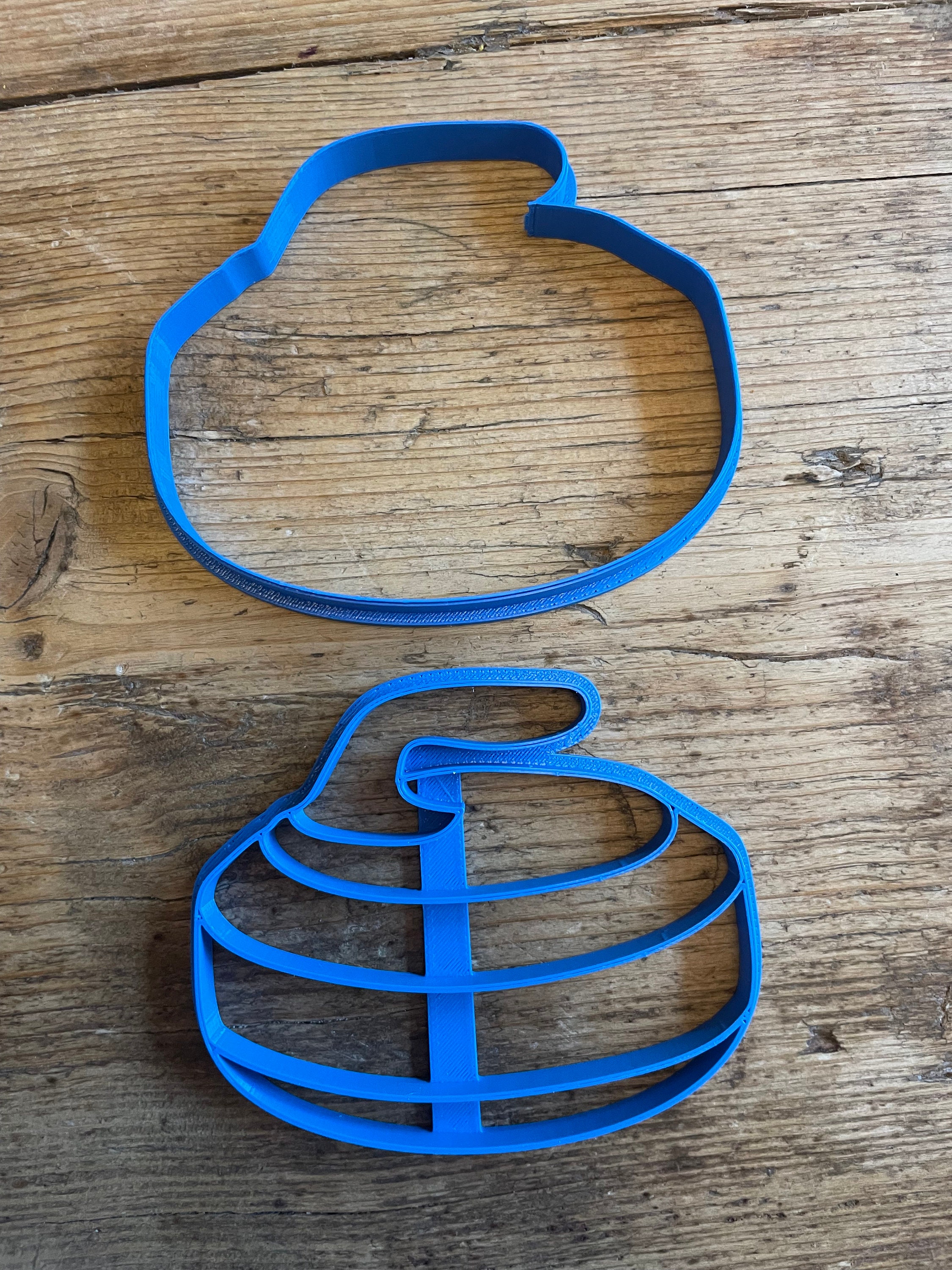 4.5 in Oval Elegant Plaque Cookie Cutter Shapes Made in USA