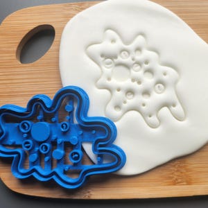 Amoeba Cookie Cutter – Science & Biology Inspired Baking Tool