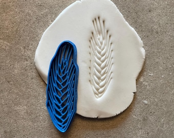 Wheatsheaf cookie cutter, biscuit plant, harvest decorating, baking, fondant, icing, cake