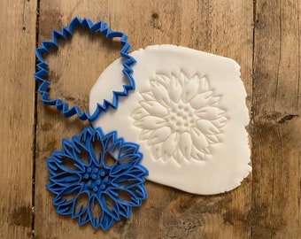 Flower cookie/ biscuit fondant cutter, gift ideas, Floral, nature, garden, decorating, spring