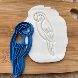Parrot 2 cookie cutter, bird biscuit tropical, wildlife, baking accessories, icing, decorating, fondant, nature