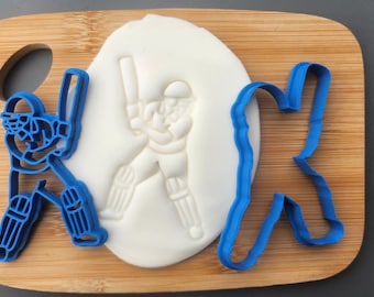 Cricketer shaped cookie/ biscuit cutter, sports, team, baking accessories, cake, birthday, decorating ideas