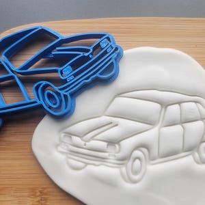 Renault 16 cookie cutter, biscuit gift ideas, transport, classic car, baking accessories, cake decoration