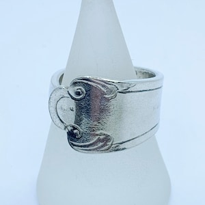 Versilberter Löffelring - Punze Hersteller Mark Ring aus Vintage Teelöffel Besteck / Besteck - jede Größe möglich