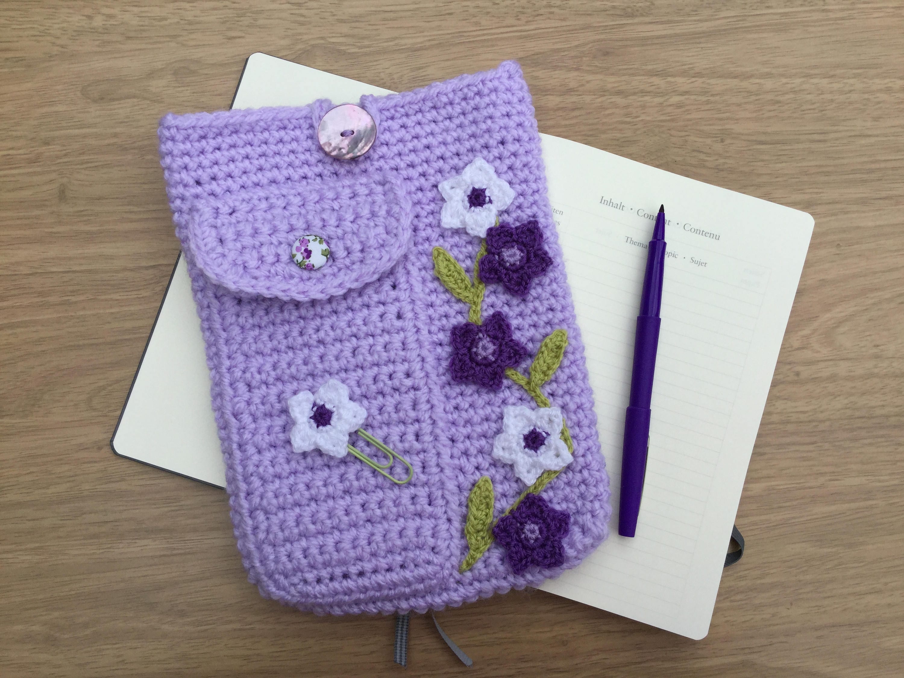 Crochet book case or calendar 