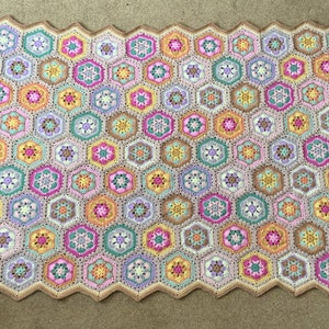 Crochet Pattern PDF Only - crochet blanket pattern, crocheted throw, granny hexagon, decorative throw, statement throw, modular blanket