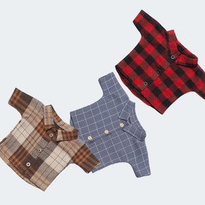 Camisa de Toy's - Camisa de algodón natural con botones. Juguetes y muñecas de 30 a 40 cm, osito de peluche y armario para peluches. Conjuntos de juguetes brillantes.