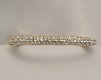 Vintage firmado Les Bernard claro Rhinestone brazalete Snap Cierre