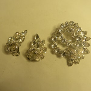 Vintage Signed Eisenburg Rhinestone Brooch & Earring Set in Original Box