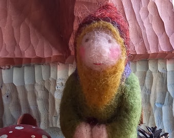 Dwarf felted from wool, 4,7 inch