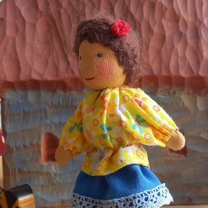 Bending doll Asta, 4,7 inch image 1