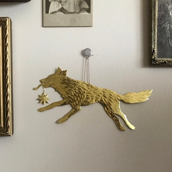 DELICATE Running dog brass / copper decoration | Wall hanging