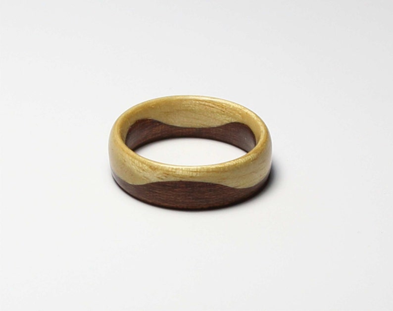 Wooden Ring Handcrafted In two kind of Wood Indian Rosewood /& Maple wood