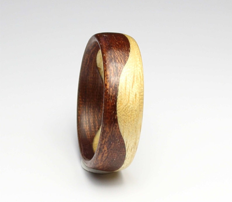 Wooden Ring Handcrafted In two kind of Wood Indian Rosewood /& Maple wood