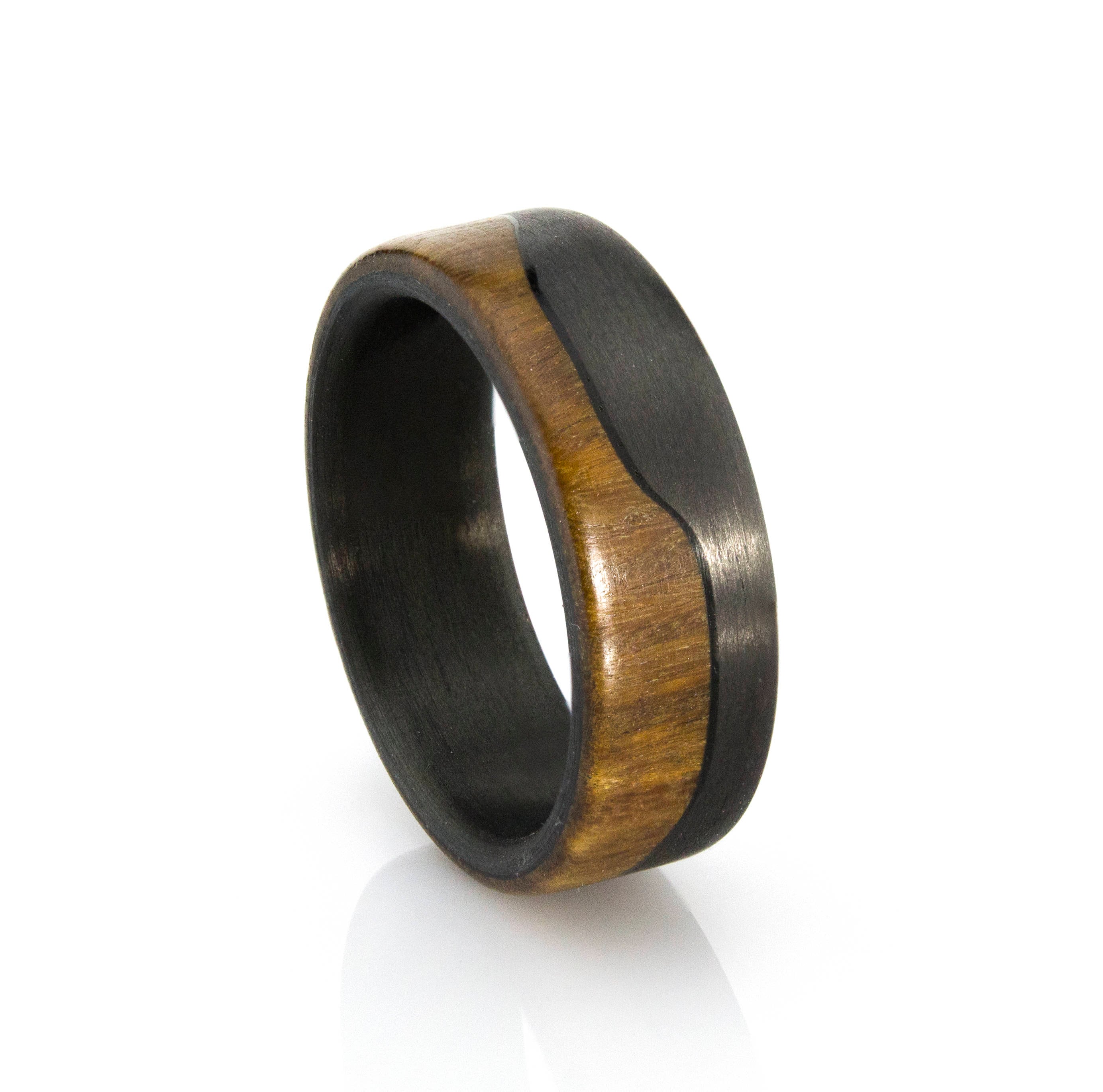 Carbon Fiber Ring, lignum vitae Wood, Men�s Ring, Black