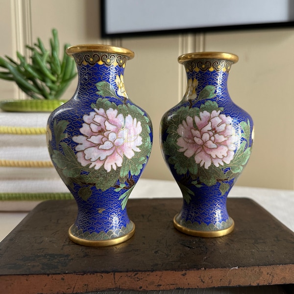 2 Vintage Blue Cloisonne Vases Mirrored Design Chinese Asian Flowers Cobalt Royal