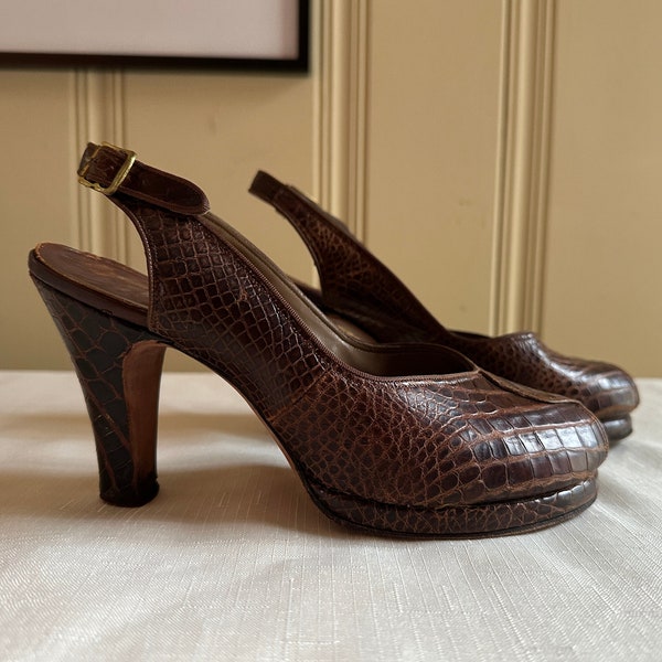 Vintage 40s 50s Mademoiselle Platform Peep Toe Heels Pumps Brown Leather Alligator Reptile sz 7B