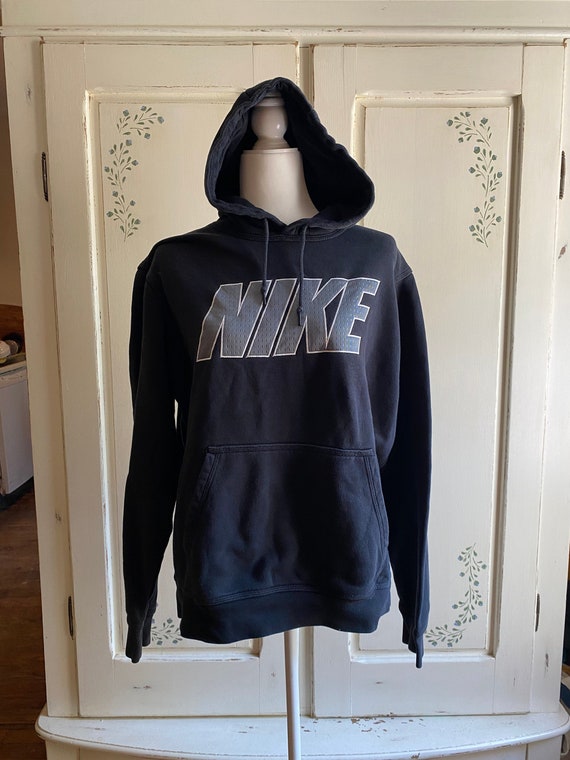 nike spell out sweatshirt black