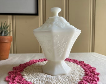 Anchor Hocking White Milk Glass Grapes and Leaves Candy Dish Jar with Lid Covered Vintage Octagonal