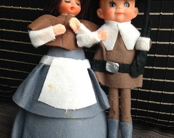 Pilgrim Couple, Felt, Posable, Made in Japan, Plastic Faces, Hidden Wire for Bending, Loop to Hang or They Stand, Thanksgiving Pixie Couple
