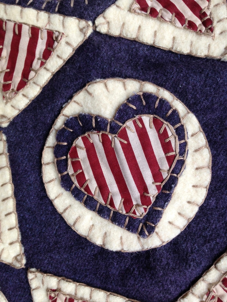 44 Diameter Americana HANDMADE Appliqu\u00e9 Triangles /& Hearts Wool? Red White Blue Patriotic America USA July 4 Christmas Tree Skirt