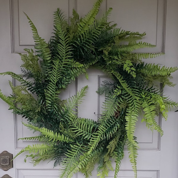 Reduced. Extra Large Lush Green Fern Wreath