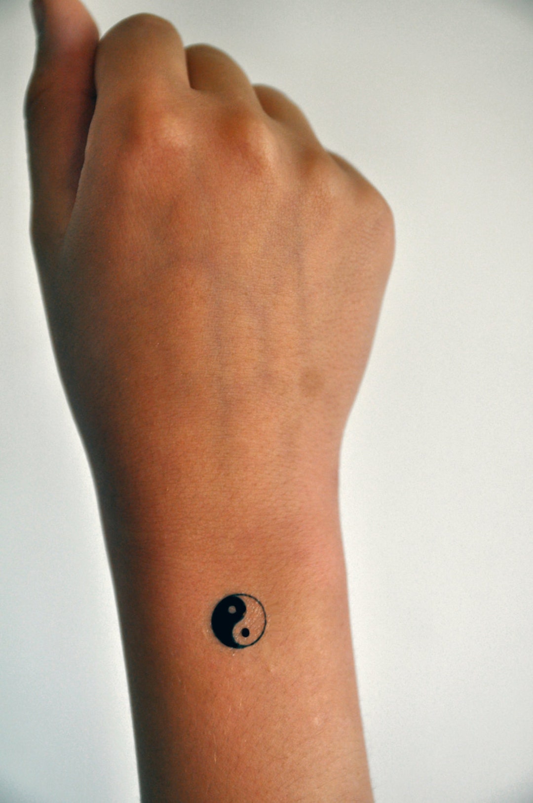 Yin-yang Temporary Tattoo Yin-yang Symbol Hippie Tattoo - Etsy Yin-yang Temporary Tattoo Yin-yang Symbol Hippie Tattoo - Etsy