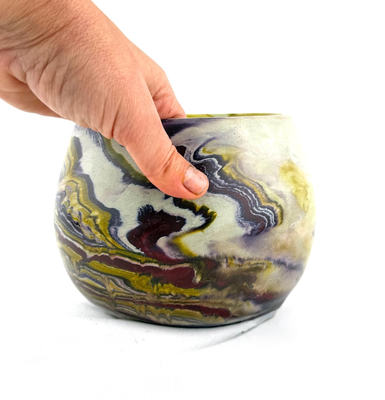 Handmade Yarn Bowl Smooth Finish Pink & Green Marble Knitting Gift Heavy Yarn Ball Holder Custom Color Available Make it Your Unique Style purple gold + cream
