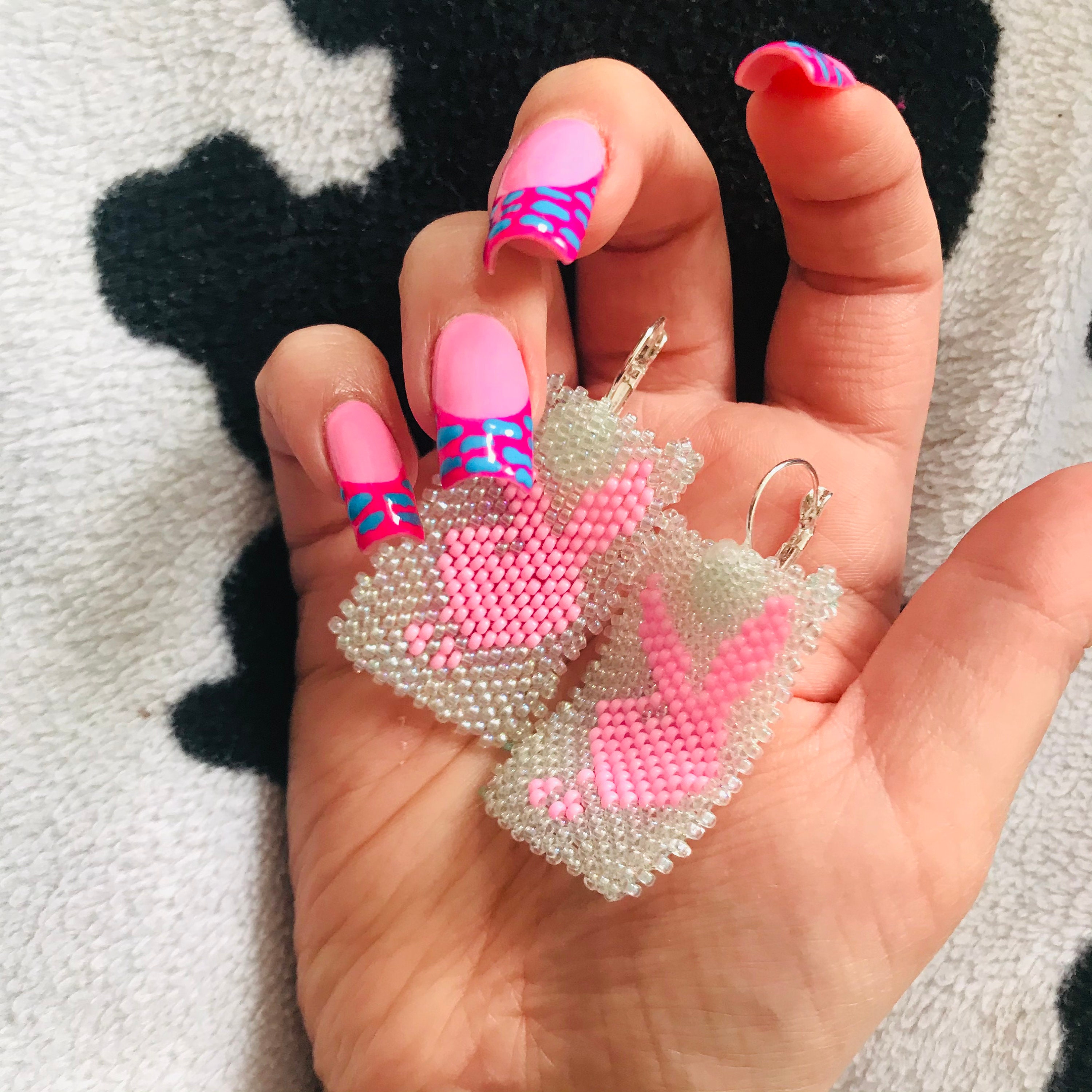 Beaded bunny earrings Clearance