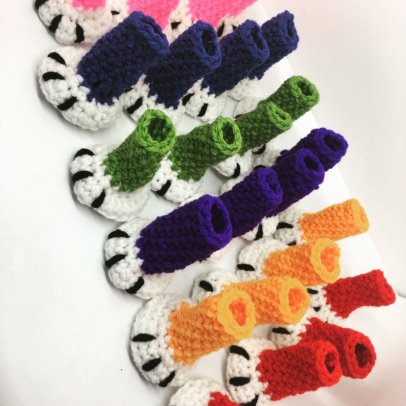 Cat Paw Chair Sock Crochet Pattern image 3
