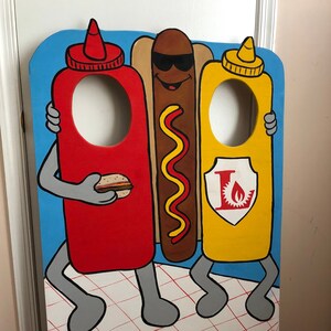 Hand Painted Hot Dog Photo Booth Prop: Festival Face in Hole Stand