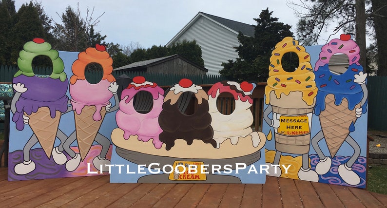 Ice Cream Banana Split Display Board Photo Booth Prop, Face in Hole Photo Op Standin, Personalized Outdoor Decorations, Ice Cream shop image 3