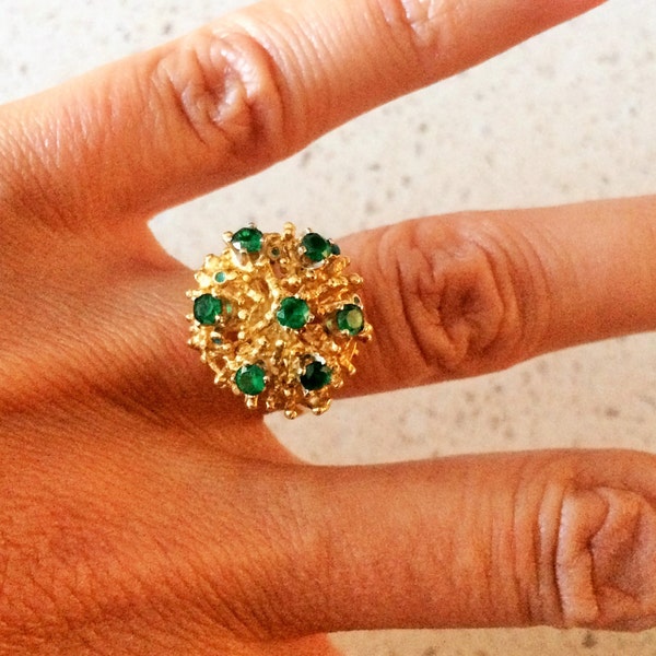 Stunning solid 18K GOLD and Rare GREEN SAPPHIRE Cocktail Ring / Italian designer Uno-A-Erre / vintage fine jewelry / includes appraisal