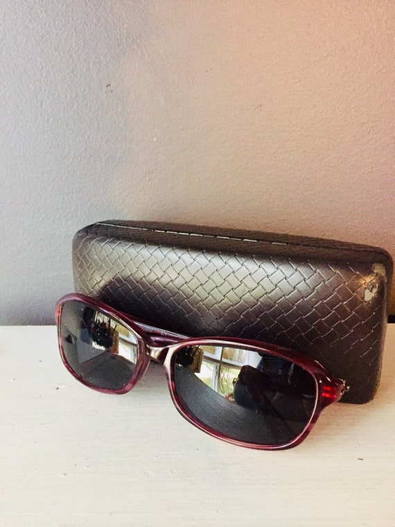 Vintage Cole Haan Sunglasses, Red Amber Color Frame, Dark  display picture 1