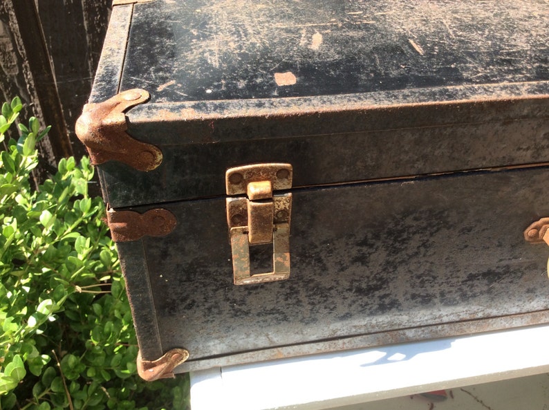 Antique Metal Suitcase Rusty Chippy Vintage Metal Trunk Photo Display