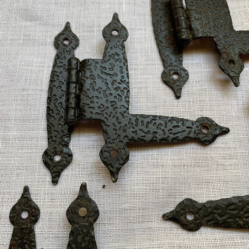 Primitive Country Pulls Hammered Iron Hardware Heart Etsy