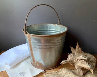Galvanized Rusty Bucket, French Farmhouse Laundry Room, Garden Planter
