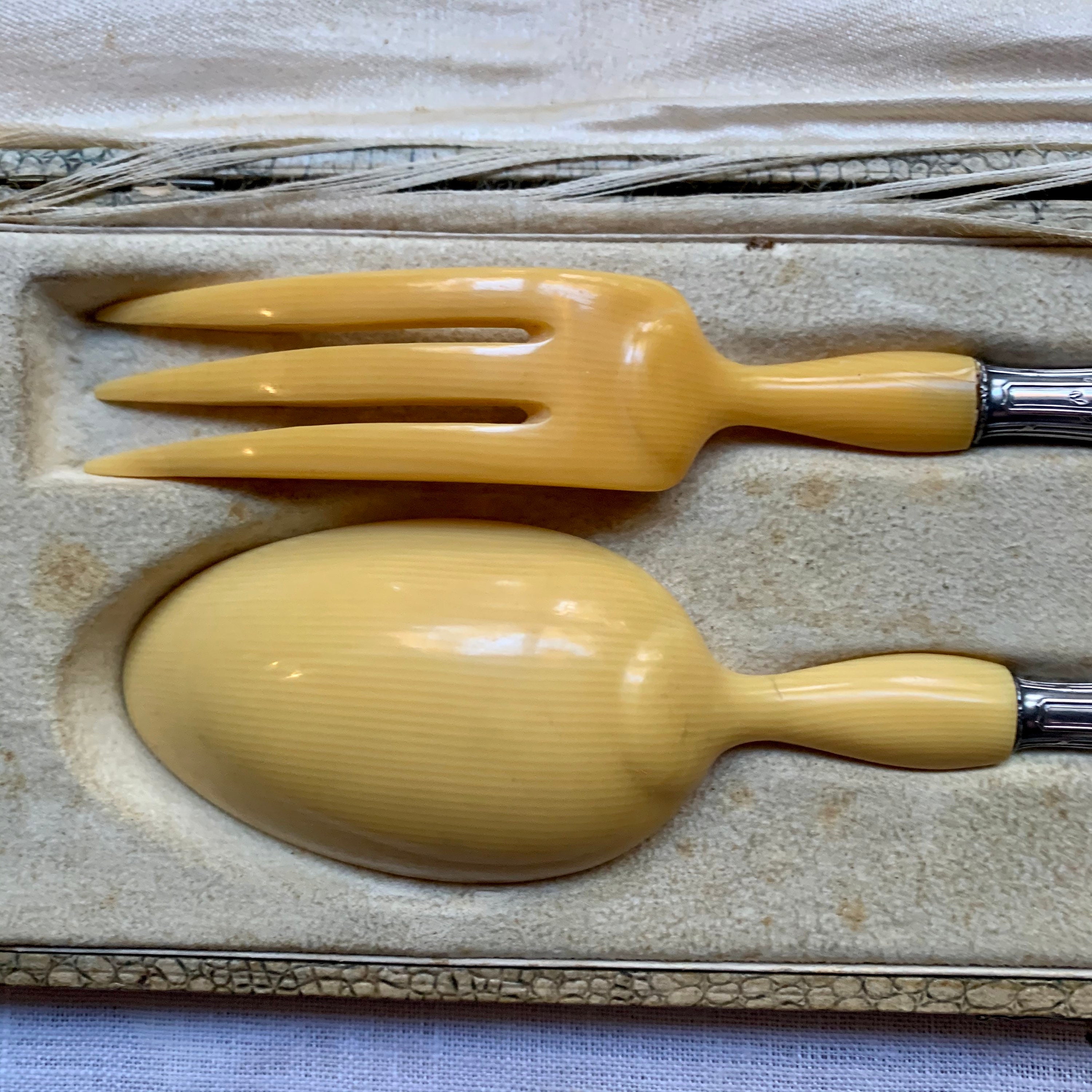 □ vintage WMF3600 salad servers bauhaus□ Bermuda Salad Servers