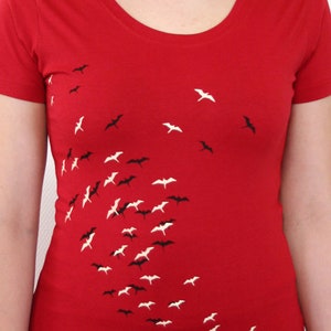 Shirt &quot;Flock of Birds&quot;, red, nature, bird, women&#39;s shirt, T-shirt, printed
