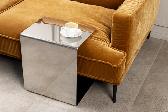 Natural Metal C Side Table. Slide Under Sofa Table. Minimal Industrial  Design Furniture. Modern Bedside End Table for Living Room or Bedroom 