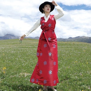 Tibetan dress set Lhasa clothing sets Women Tibetan clothing Tibetan dress Woman casual dress long Hanfu slim Dress Bora Guozhuang skirt