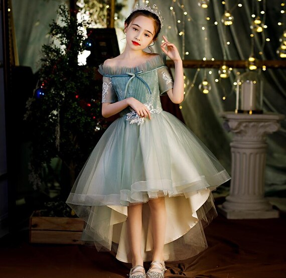 Teenage girl top dresses for weddings