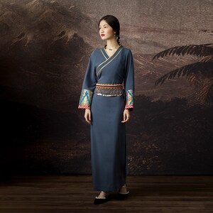 Blue Tibetan dress Lhasa clothing Women Tibetan clothing Tibetan dress Woman casual dress long dress Hanfu Dress Chinese Dress Maxi Dress