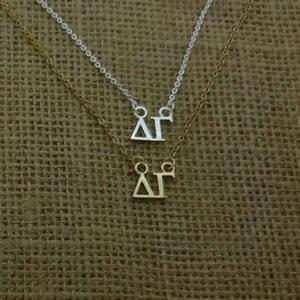 Delta Gamma Greek Sorority Lavalier Floating Necklace Lavalier Necklace Drop
