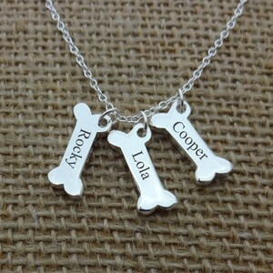 Personalisierte Hundeknochen Halskette, Personalisierte Hundekette, Hundeschmuck, Hundeknochen Charm Halskette, Hundeliebhaber Geschenk, Haustier Erinnerung
