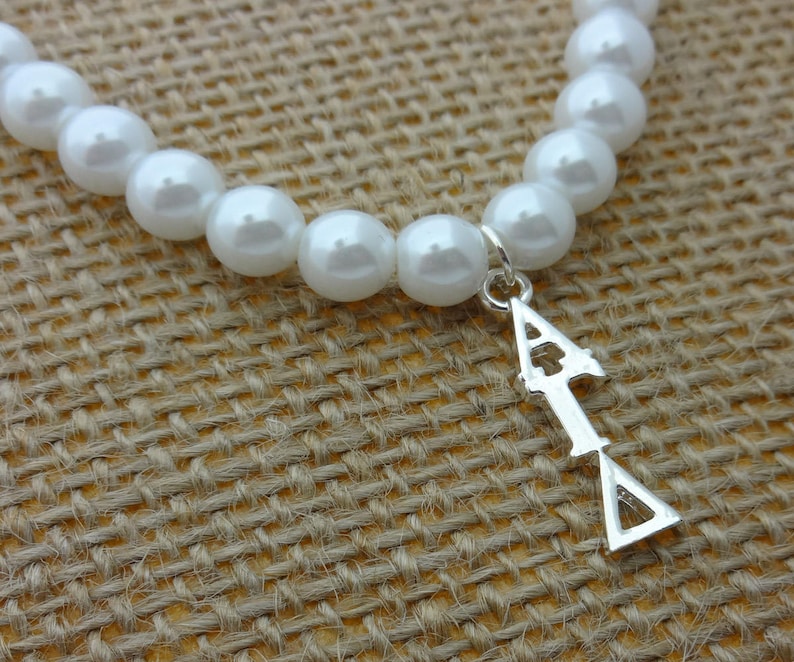 Alpha Gamma Delta Pearl Stretch Sorority Necklace Sorority Pearl Lavalier Necklace Jewelry