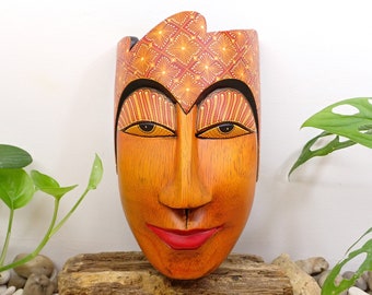 Wooden "God" Mask with Hand Batik Drawing, Wood Carving, Wooden Mask, Home Wall Decor, Wall Hanging, Wall Decoration, Tribal Art