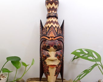 Wooden "King" Mask with Batik Drawing, Wood Carving, Wall Hanging, Home Wall Decoration, Tribal Art, Collectibles