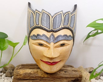 Wooden "Crowned Tribal" Mask with Batik Drawing, Black and White Colors, Collectibles, Wood Carving, Wall Hanging, Home Wall Decoration